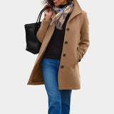Clara - Elegant Frakke i Kvalitetsdesign